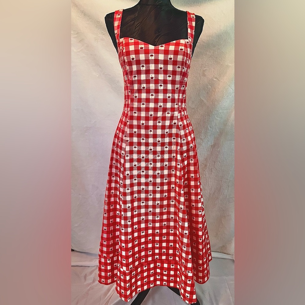 Chic Red Gingham Dress